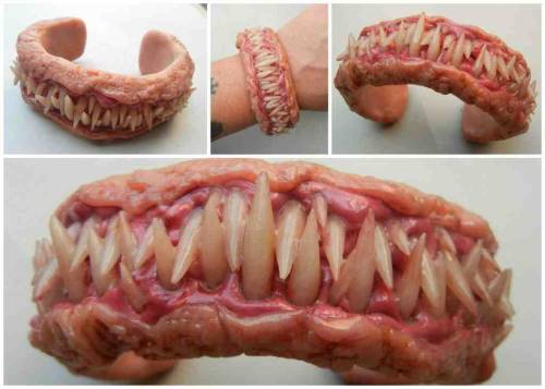 www.deviantart.com/art/Tooth-cuff-kid-465385163