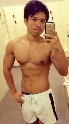 asianmusclefetish:  Original post: http://asianmusclefetish.tumblr.com