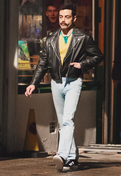 mrramimalek:Rami Malek filming on the set of ‘Bohemian Rhapsody’ on November 6, 2017 in East London,