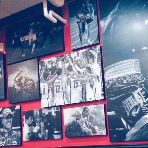 Faces Of Legends #igdaily #igfeed #vscocam #vscogram #vscofeed #foodstagram (at Zark's Burgers Sm Bacoor)