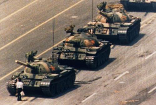 historical-nonfiction:  How the famous pictures were smuggled out of China: Charlie Cole was on assignment for Newsweek and was standing on the balcony of the Beijing Hotel when he started snapping Tank Man. His actions didn’t go unnoticed - the Public