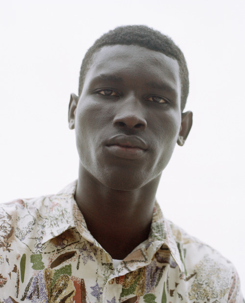ohthentic:  sickymag: KYLE for sickymag.com Photography Kyle WeeksFashion Nana PaònModels Maxwell Annoh and Prince Tona   Oh