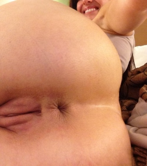 eroswife: Good morning! Selfshot of the day