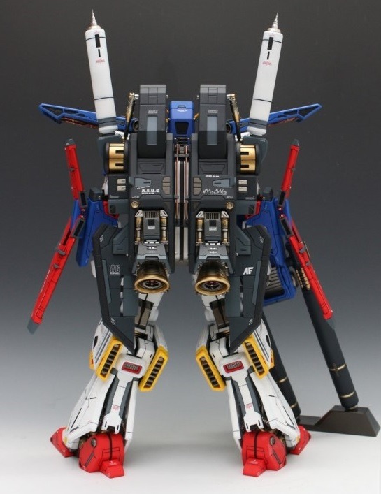 gunjap:  [3rd Team Zeonic 72/60 project] 1/60 ZZ GUNDAM: Photo Reviewhttp://www.gunjap.net/site/?p=272637