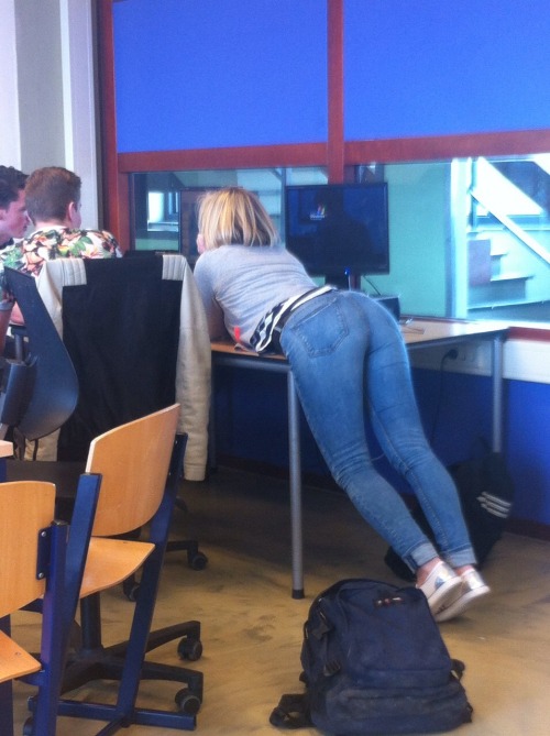 mms-creepshots2: Awesome candids of a dutch highschool girl and some from her snapchat, great submis