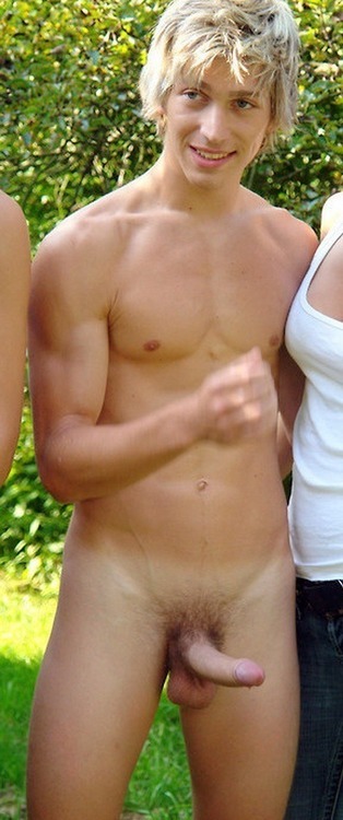 gaymanpleasures:  Find hot, cute and sexy young twinks at http://gaymanpleasures.tumblr.com/ 