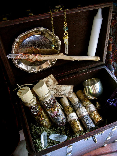 FAERIES, MAGIC, AND OTHER CREATURES