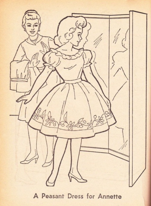 crossdressingprincessjessica:  i want that dress 
