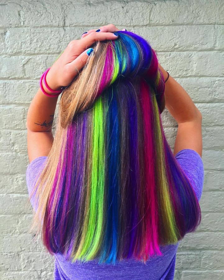 stuffgurlswant:  Rainbow Hair That Magically Hides Under Natural Hair Becomes The