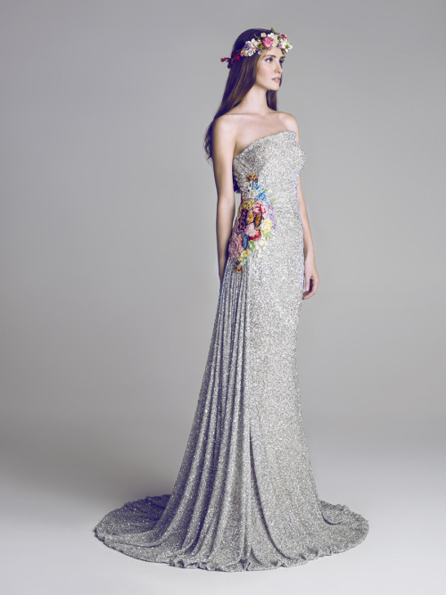 royal-roaster: Hamda Al Fahim dresses