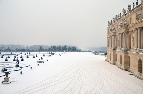 allthingseurope:Versailles, France (by graviswolfy) 