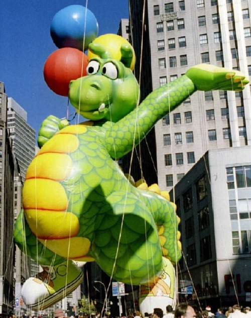 90s-2000s-barbie:Balloons from The Macy Day Parade, 1997-2006