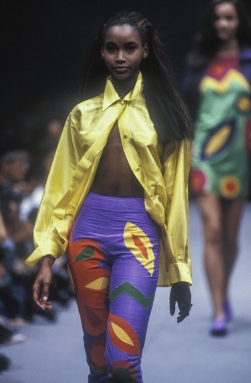 theoriginalsupermodels:Alberta Ferretti - Spring 1991 RTW