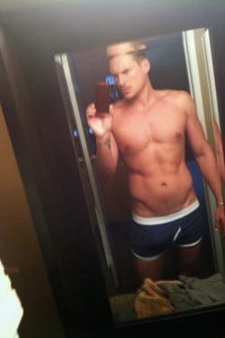 hotfamous-men:  Lee Ryan