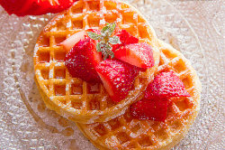 rainingteadrops:  Strawberry Waffles (by Brian)