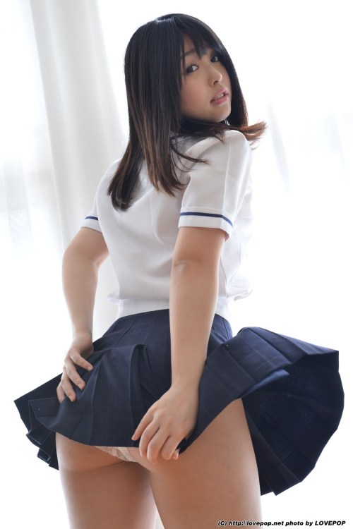 Yui Azuchi安土結