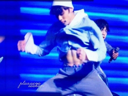kpopruinedmy-soul: BOY