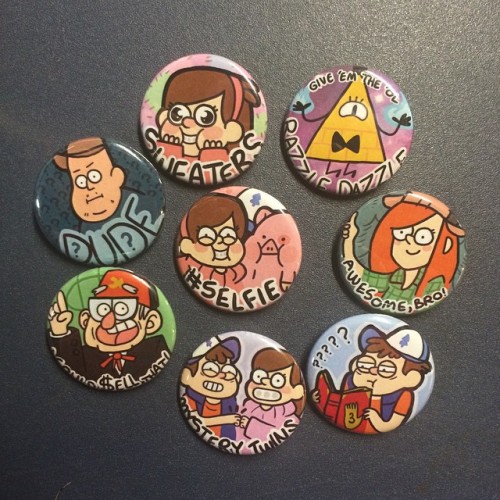 geothebio:  gravity falls pins are back!!
