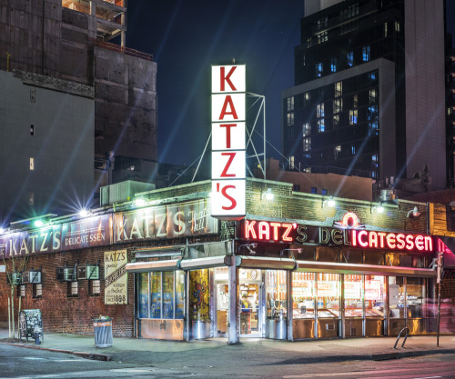 devidsketchbook: LIGHTS ON (New York City, 2013-2014) Photographer Franck Bohbot  ( 