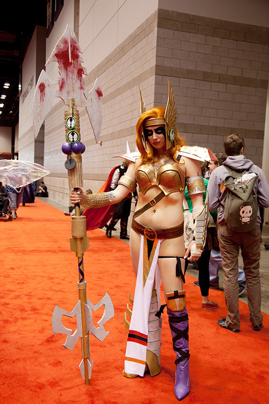 ikearstin:  keaneoncomics:  Kearstin Nicholson as Angela at C2E2. (by Ming_Man) 