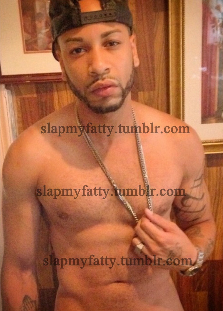 texaslove2013:  Follow me: http://texaslove2013.tumblr.comThanks to all of my 29,000