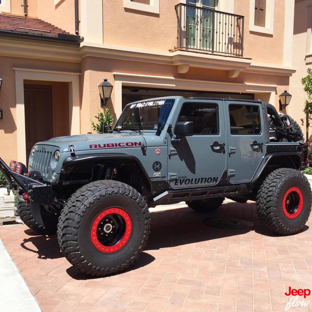 Jeep Flow — Check out this badass @cmkelly2 Jeep. #jk #jku...