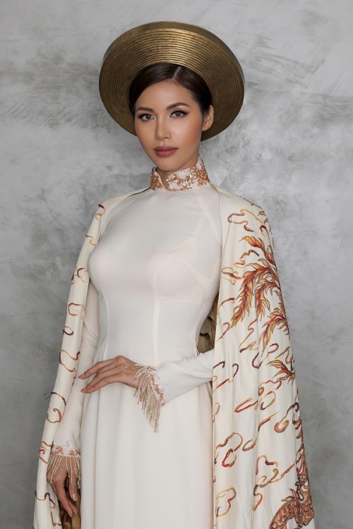 hoatuoi:Minh Tú at Miss Supranational 2018