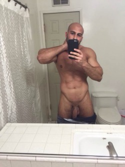 Straight Guys Nude