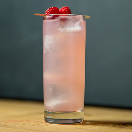 Floradora Cocktail2 ozBeefeater gin1⁄2 ozRaspberry syrup1⁄2 ozGinger syrup1⁄2 ozFresh lime juiceClub