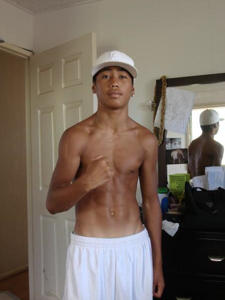 yungdisaster:  Hawaiian boy exposed 