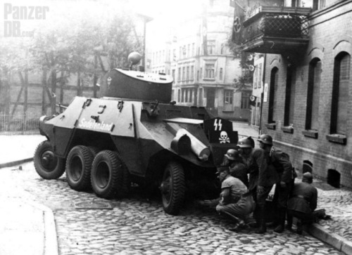 enrique262:Steyr ADGZHeavy armored car originally developed for the Austrian army, but after the Ans