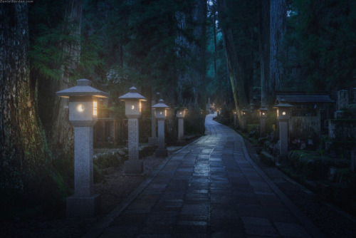 “Nightfall in Japan” | by Daniel Kordan (https://500px.com/kordan)