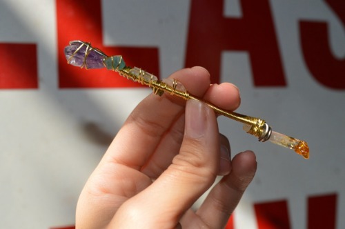 californiatripp1n:
Crystal wire wrapped dabber