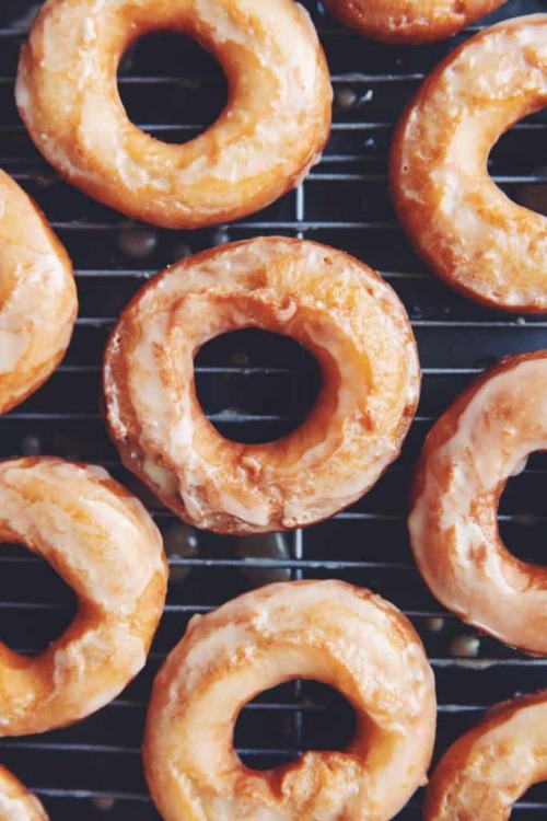 Vegan old fashioned doughnuts / Recipe
