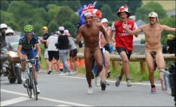 maleinstructor:  Running naked at Tour the France 