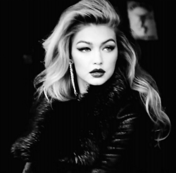 models-fashion111:  Gigi Hadid