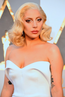 arrtpop:  Lady Gaga attends the 88th Academy
