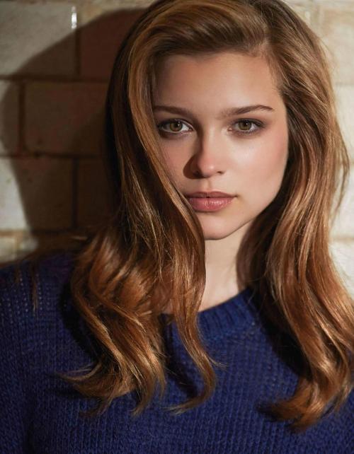 mumblo-number-five:  Sophie Cookson