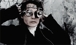 duahlipas: “The horseman comes! And tonight he comes for you!”Sleepy Hollow (1999) dir. Tim Burton