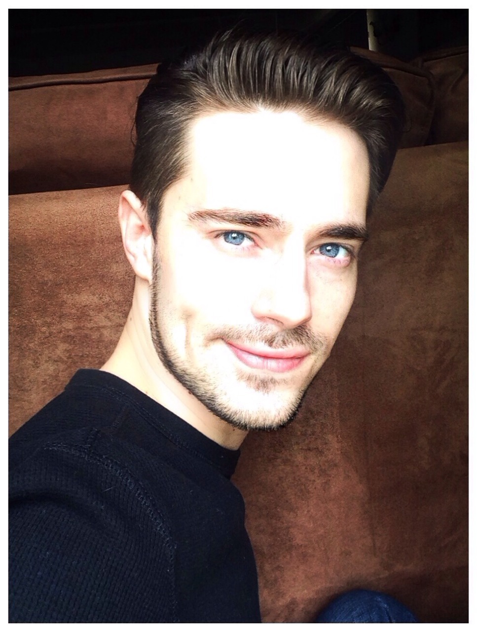 thechriscrocker:  nudityislove:  thechriscrocker:  So I can’t pull off facial hair