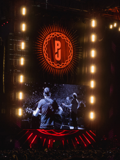 Pearl Jam, Wrigley Field8.20.2016 - Part 1 of 2