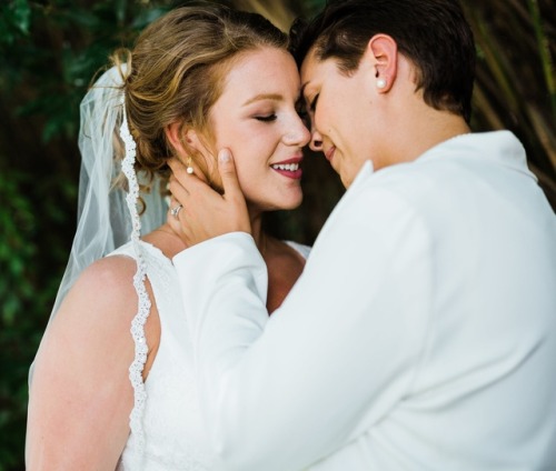 beautiful-brides-weddings:Suzonne and Katie by Samantha Marie Photography 