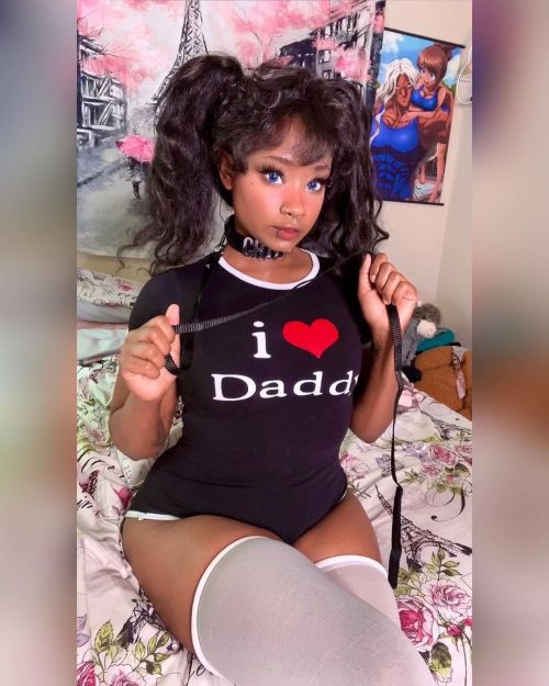 Littleforbig “I ❤️ Daddy” Onesie Bodysuit (❤️ available) Tap for the shopping links or search “littl