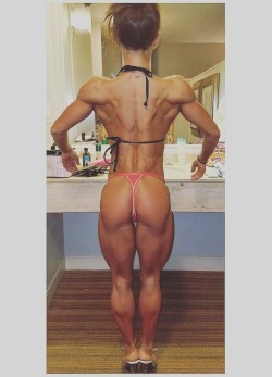 muscular-female-calves.tumblr.com post 169073520378