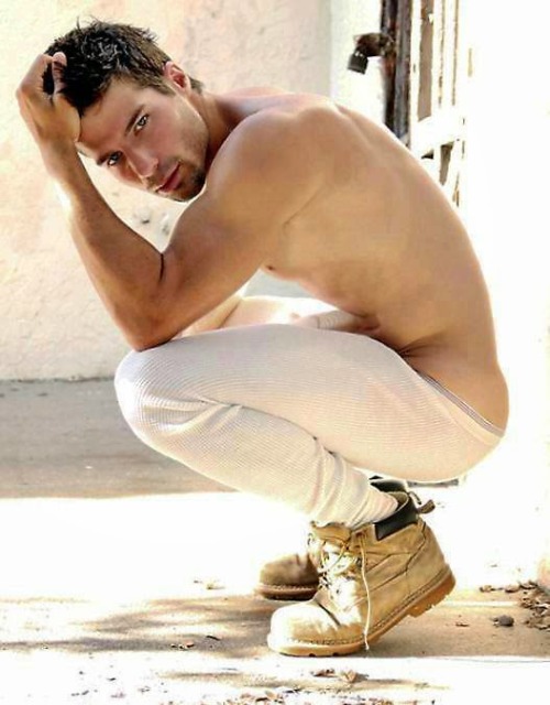 amanthing:  Visit amanthing Hunk Edition Blog With 9 Different Categories of HOT MEN to Choose From