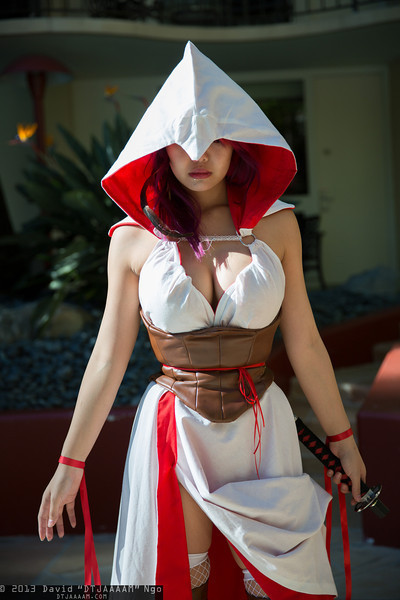 cosplay-paradise:  Altair, Assassin’s Creedcosplayparadise.net