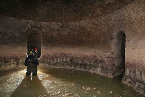   Ipogeo della Torricella ( Val Melaina - Roma) by labsus.org Si tratta dell'ipogeo del parco della 