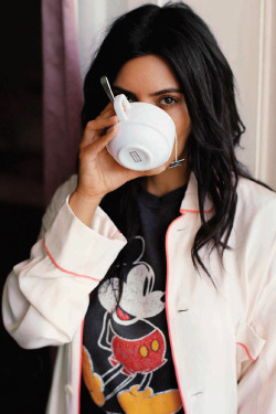 senyahearts:    Kim Kardashian by Theo Wenner
