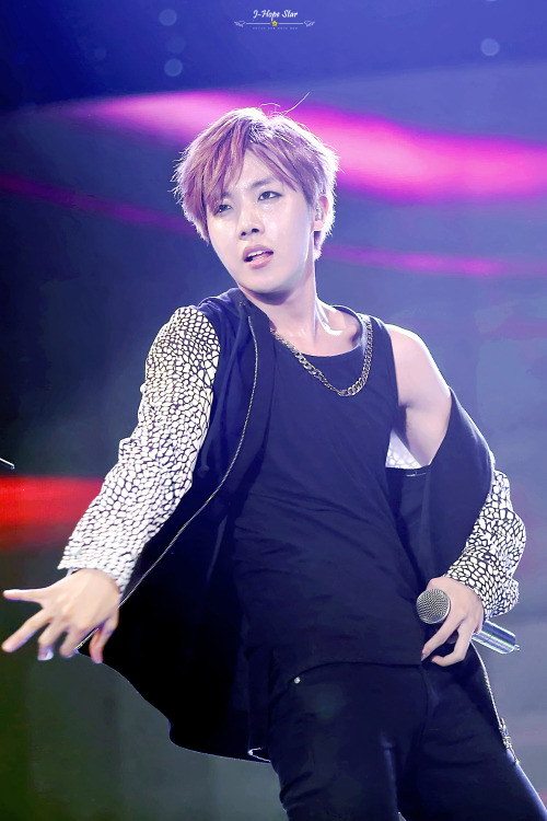 fyrapperline: ©  J-Hope Star | Do not edit.