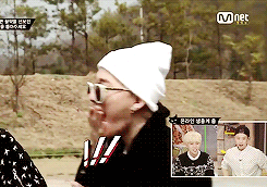 zicovalicious:  유권: 우지호랑 뽀뽀 했어 ㅠㅠ 